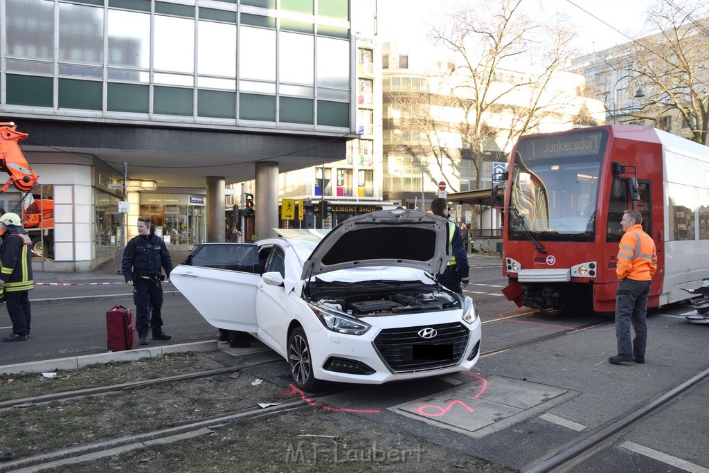 VU PKW Strab Koeln Mitte Pipinenstr Hohestr P114.JPG - Miklos Laubert